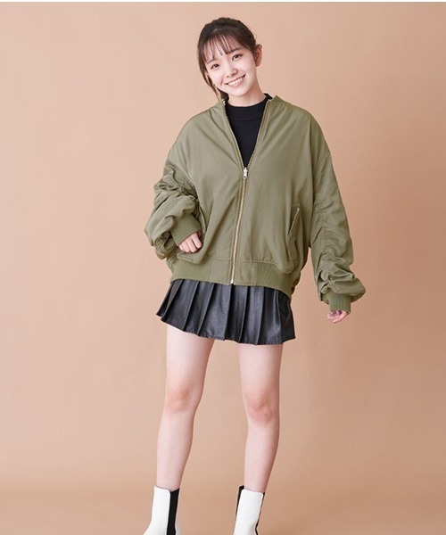 LOVETOXIC（ラブトキシック）の「リバーシブルボアＭＡ１（ブルゾン・キッズ・アイボリー/カーキ/ブラック・M/S/SS/L）」の9枚目の写真