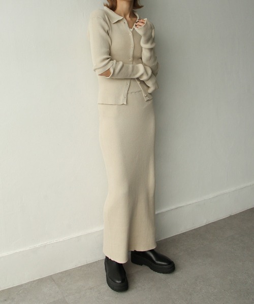 Chillfar（チルファー）の「スリットリブロングスカート（スカート・レディース・アイボリー/グレイッシュベージュ/グリーン/チャコール・FREE）」の6枚目の写真