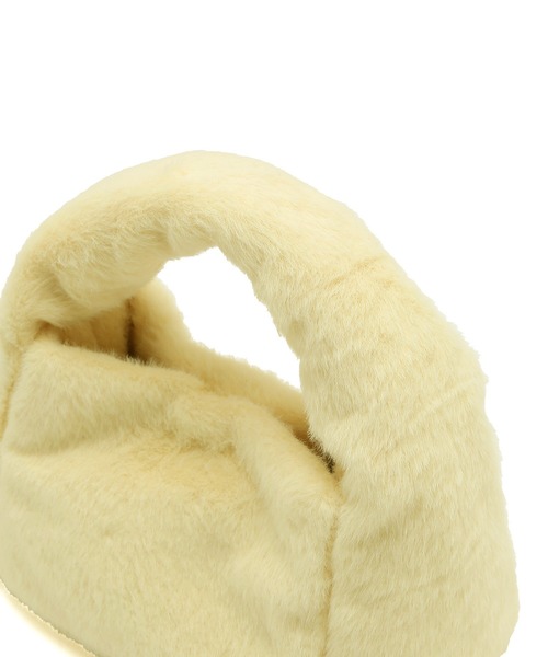 ADAM ET ROPE'（アダムエロペ）の「ワンハンドルカラーファーバッグ（ハンドバッグ・レディース・オフホワイト/ブルー・FREE）」の10枚目の写真