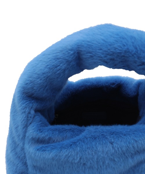 ADAM ET ROPE'（アダムエロペ）の「ワンハンドルカラーファーバッグ（ハンドバッグ・レディース・オフホワイト/ブルー・FREE）」の14枚目の写真