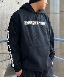 PRIMITIVE SKATEBOARDING（プリミティブスケートボード）の「【PRIMITIVE SKATEBOARDING】PRIMITIVE X INDEPENDENT BAR HOOD（パーカー）」