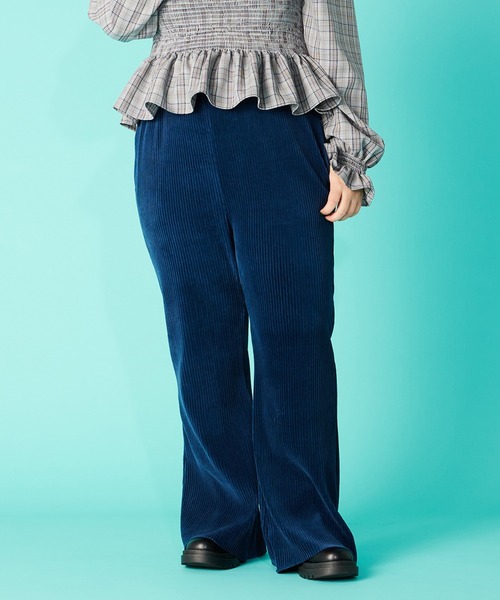 PUNYUS（プニュズ）の「コーデュロイプリーツパンツ（その他パンツ・レディース・ピンク/ブルー/ブラック/パープル・1/2/4/3）」の7枚目の写真