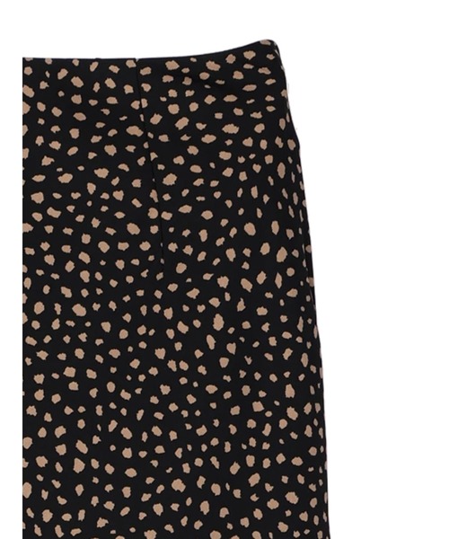 earth music&ecology(アースミュージックアンドエコロジー)の「イレヘムマーメイドスカート(スカート・レディース・ブラック/ベージュ/ドット・S/M)」の19枚目の写真