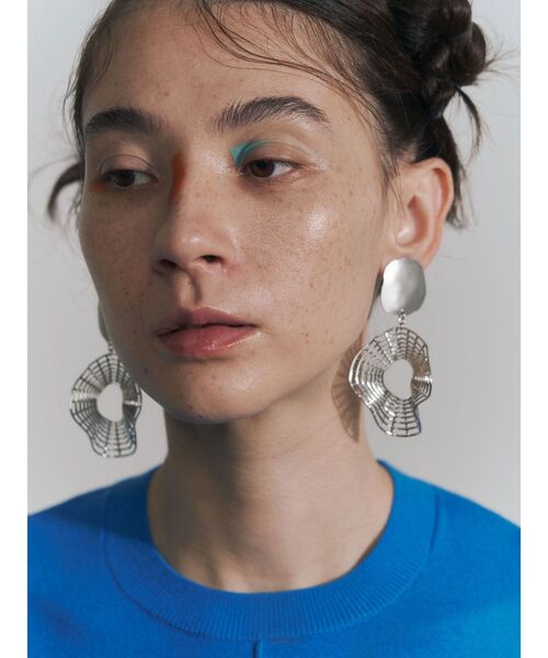 UN3D.（アンスリード）の「CURVE NET PIERCE / カーブネットピアス（ピアス（両耳用）・レディース・ゴールド/シルバー・FREE）」の10枚目の写真