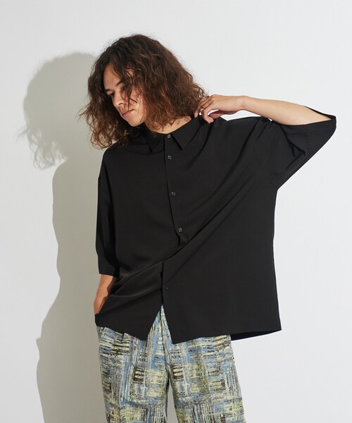 tk.TAKEO KIKUCHI（ティーケータケオキクチ）の「◆なめらかビッグ半袖シャツ（シャツ/ブラウス・メンズ・ブラック/ライトパープル/ホワイト/グリーン/ダークグリーン系/ブラック系/ホワイト系1・01/02/03）」の4枚目の写真