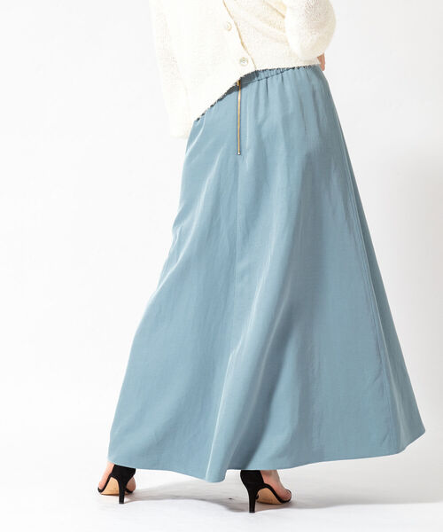 NOLLEY’S（ノーリーズ）の「《手洗い可能》ブライトツイルセミフレアスカート（スカート・レディース・ベージュ/グレイッシュブルー・38/36）」の2枚目の写真