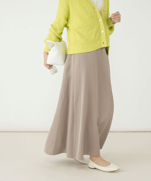 NOLLEY’S（ノーリーズ）の「《手洗い可能》ブライトツイルセミフレアスカート（スカート・レディース・ベージュ/グレイッシュブルー・38/36）」の6枚目の写真