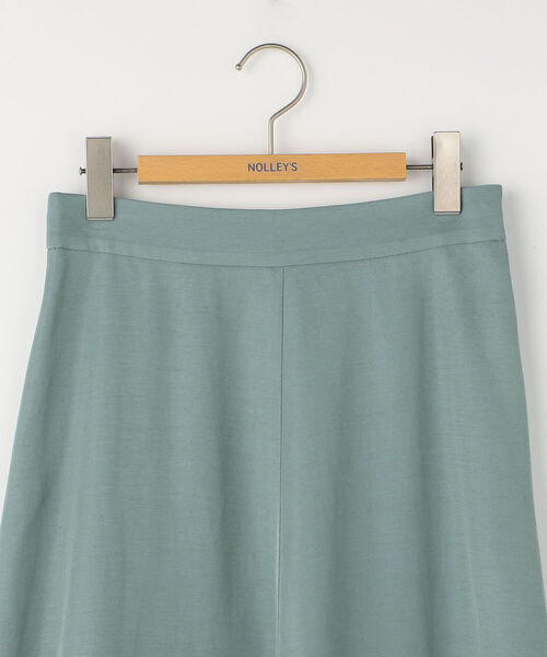 NOLLEY’S（ノーリーズ）の「《手洗い可能》ブライトツイルセミフレアスカート（スカート・レディース・ベージュ/グレイッシュブルー・38/36）」の13枚目の写真