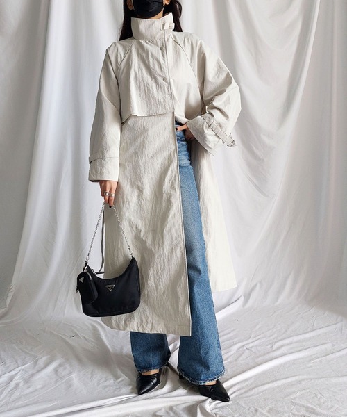 me+em select(ミームセレクト)の「※※【2WAY】オーバーサイズ スタンドカラーナイロンロングトレンチコート(トレンチコート・レディース・ベージュ/アイボリー/ブラック/ピンク・MEDIUM)」の16枚目の写真