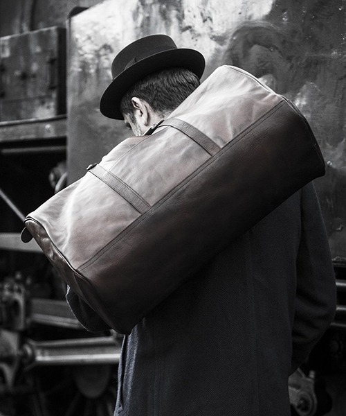 vasco（ヴァスコ）の「vasco ヴァスコ LEATHER TRAVEL BOSTON BAG ボストンバッグ（ボストンバッグ・メンズ・ブラック・FREE）」の3枚目の写真