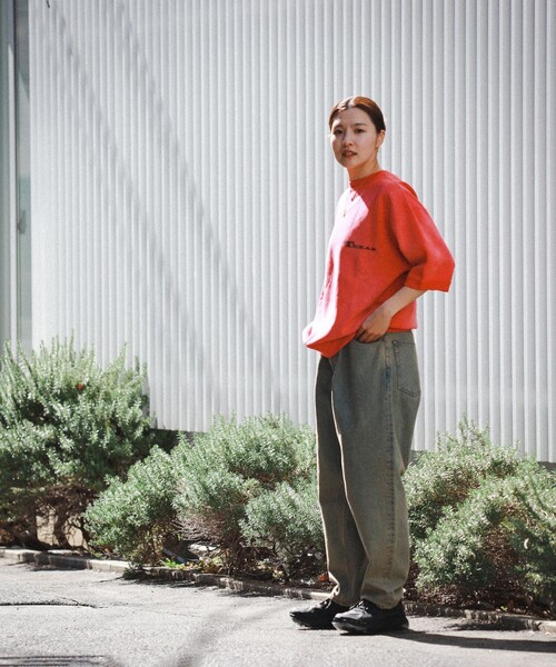 BEAMS（ビームス）の「BEAMS / フェード プリント ルーズ ショートスリーブ スウェット（スウェット・メンズ・グレー系その他/レッド・M/XL/S/L）」の7枚目の写真