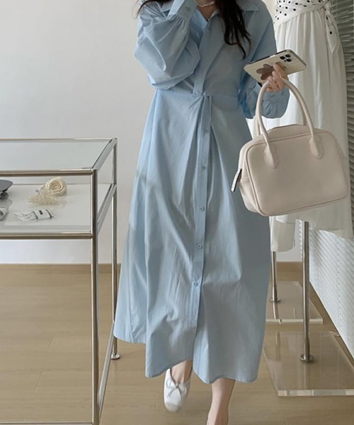 FREE STYLISTS(フリー スタイリスト)の「YUGA_YGMC センターツイスト ロングシャツワンピース(シャツワンピース・レディース・ホワイト/ライトブルー・FREE)」の19枚目の写真