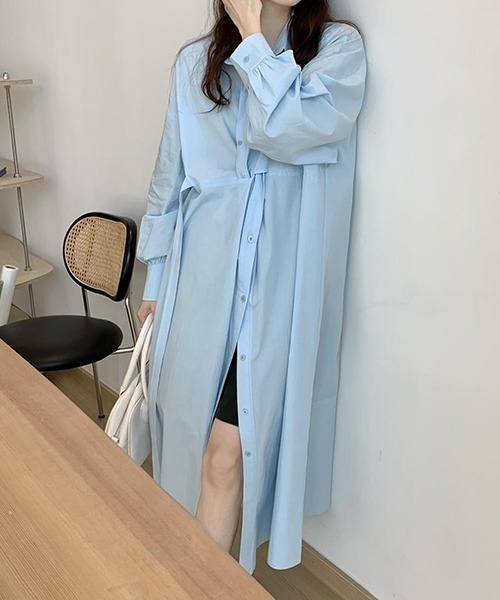FREE STYLISTS(フリー スタイリスト)の「YUGA_YGMC センターツイスト ロングシャツワンピース(シャツワンピース・レディース・ホワイト/ライトブルー・FREE)」の7枚目の写真