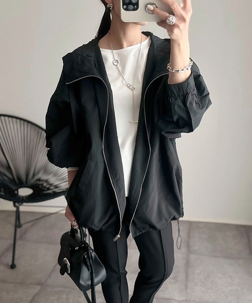 MoNiLEボリューム袖パーカーブルゾン　エコレザー ❤︎新品❤︎MoNiLEボリューム袖パーカーブルゾン エコレザー