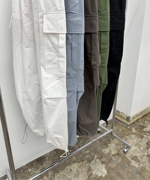 EPIMI E'PIMMY（エピミエピミー）の「メンズライクカーゴパンツ（カーゴパンツ・レディース・カーキ/ブラック/ブルー/オフホワイト/グレー・MEDIUM）」の20枚目の写真