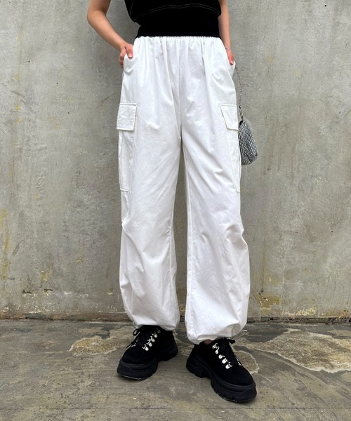 EPIMI E'PIMMY（エピミエピミー）の「メンズライクカーゴパンツ（カーゴパンツ・レディース・カーキ/ブラック/ブルー/オフホワイト/グレー・MEDIUM）」の13枚目の写真