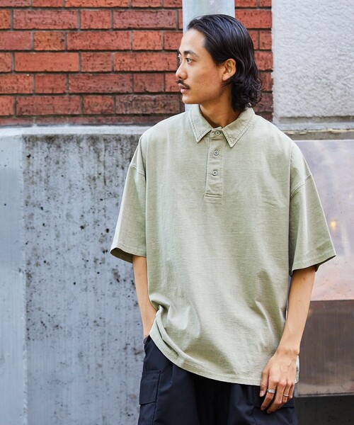 FREAK'S STORE(フリークスストア)の「【限定展開】ビッグシルエット ピグメント加工 ソリッドポロシャツ(ポロシャツ・メンズ・グリーン/ブラック/ベージュ・SMALL/MEDIUM/LARGE)」の3枚目の写真