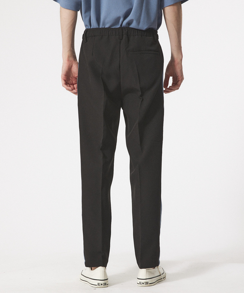 AH ABAHOUSE（エーエイチアバハウス）の「【AH ABAHOUSE】サイドライン レトロ配色 イージー スラックス（その他パンツ・メンズ・ブラック/グリーン/グレイッシュベージュ/ピンクベージュ・46/48）」の7枚目の写真