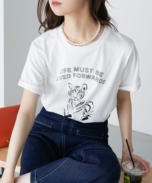 BONLECILL（ボンルシール）の「タイガーモチーフプリント 半袖ロゴTシャツ（Tシャツ/カットソー・レディース・ベージュ/イエロー/チャコールグレー/オフホワイト・FREE）」の11枚目の写真