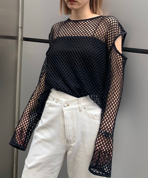 3.3 Field Trip (3.3フィールドトリップ)の「【再販】「3.3 Field Trip/メッシュTOP」 / メッシュニット / 透かし編み / ショルダースリット / 肩あき 2905141(Tシャツ/カットソー・レディース・カーキ/ブラック/アイボリー/パープル・FREE)」の2枚目の写真