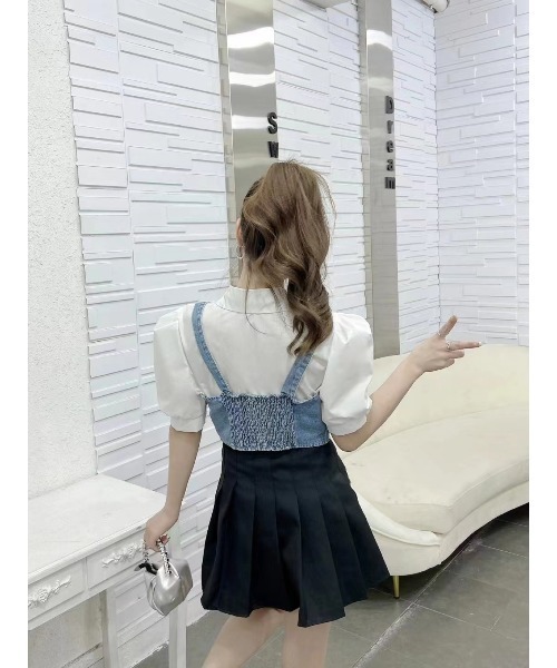 SpRay（スプレイ）の「【2点セット】デニムビスチェ×ボリューム袖半袖ブラウス（シャツ/ブラウス・レディース・ブラック/ブルー・FREE）」の3枚目の写真