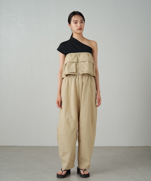 earthy(アーシー)の「【撥水】ナイロンボリュームパンツ(その他パンツ・レディース・ブラック/ブラウン/ベージュ/オフホワイト/パープル・S/M)」の16枚目の写真