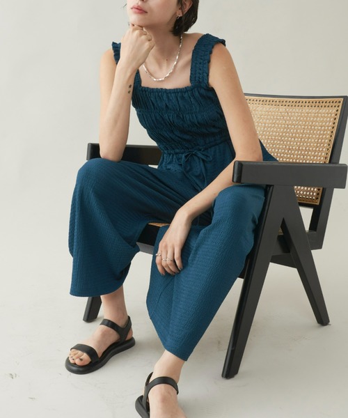 Unitage（ユニテージ）の「シャーリングオールインワン（サロペット/オーバーオール・レディース・チャコールグレー/ブルー・FREE）」の8枚目の写真