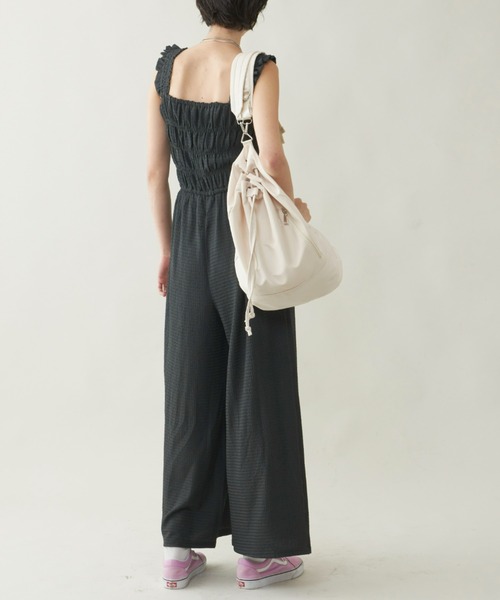 Unitage（ユニテージ）の「シャーリングオールインワン（サロペット/オーバーオール・レディース・チャコールグレー/ブルー・FREE）」の7枚目の写真