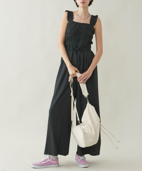 Unitage（ユニテージ）の「シャーリングオールインワン（サロペット/オーバーオール・レディース・チャコールグレー/ブルー・FREE）」の18枚目の写真