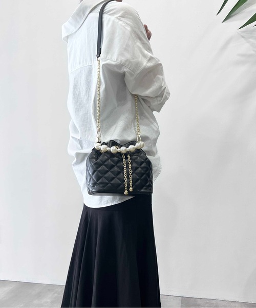 PICCIN(ピッチン)の「キルティングチェーンバッグ(ショルダーバッグ・レディース・グリーン/ブラック/アイボリー・FREE)」の18枚目の写真