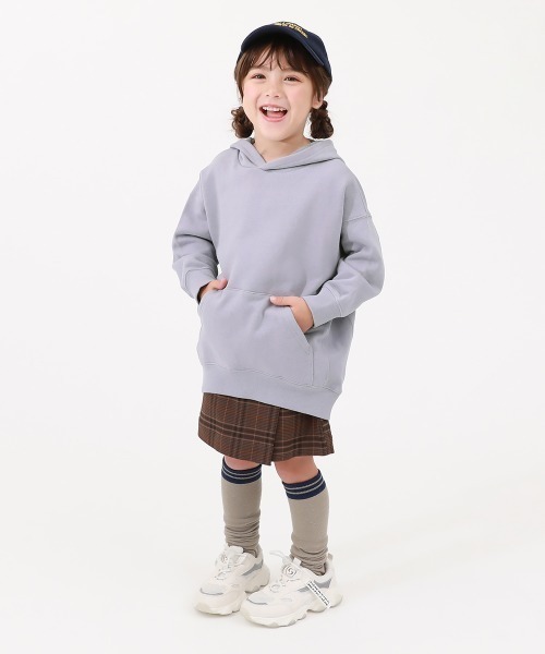 devirock（デビロック）の「綿100% 無地 ゆったりスウェットプルパーカー（パーカー・キッズ・アイボリー/グレー系/パープル系3/レッド系1/チャコール・110cm/130cm/160cm/150cm/140cm/100cm/120cm）」の7枚目の写真