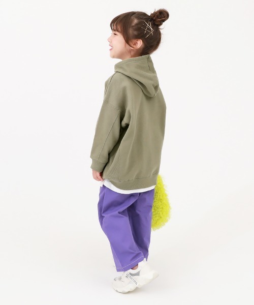 devirock（デビロック）の「綿100% 無地 ゆったりスウェットプルパーカー（パーカー・キッズ・アイボリー/グレー系/パープル系3/レッド系1/チャコール・110cm/130cm/160cm/150cm/140cm/100cm/120cm）」の8枚目の写真