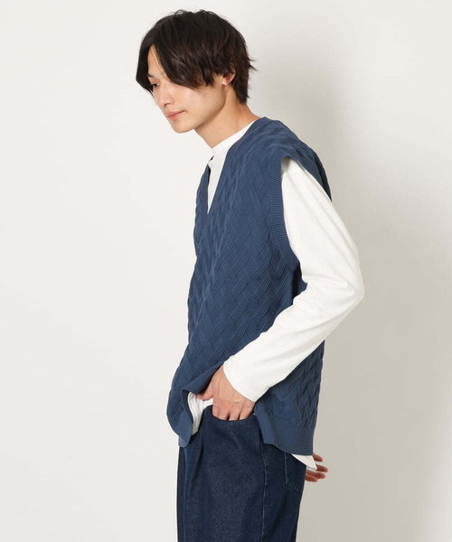 a.v.v(アーヴェヴェ)の「【2SET】Vネック地柄ニットベスト(カットソー付)(ニット/セーター・メンズ・ブルー/グリーン/チャコールグレー・48/44/46/50)」の20枚目の写真
