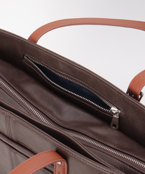 ikka（イッカ）の「【雑誌MonoMax4月号掲載】GPレザータッチトートバッグ「小泉孝太郎さん着用モデル」（トートバッグ・メンズ・ブラック/ダークブラウン/ネイビー・FREE）」の15枚目の写真