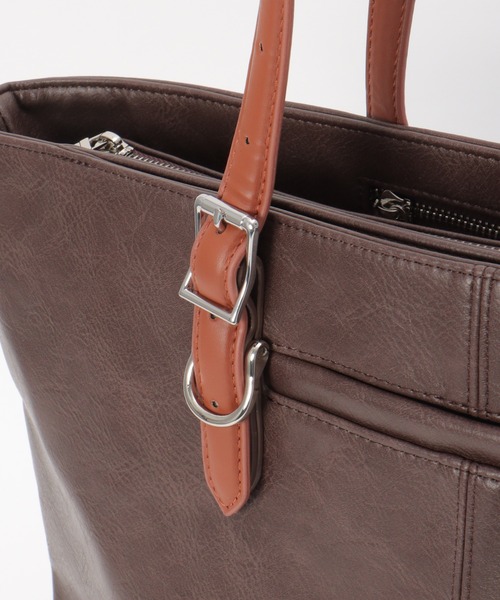 ikka（イッカ）の「【雑誌MonoMax4月号掲載】GPレザータッチトートバッグ「小泉孝太郎さん着用モデル」（トートバッグ・メンズ・ブラック/ダークブラウン/ネイビー・FREE）」の13枚目の写真