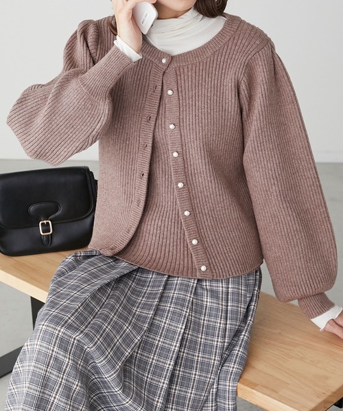 BONLECILL(ボンルシール)の「マルチウェイアンサンブルニット キャミビスチェ&パールボタンカーディガン(カーディガン/ボレロ・レディース・グレー/アイボリー/ネイビー/ブラウン/レッド・FREE)」の18枚目の写真