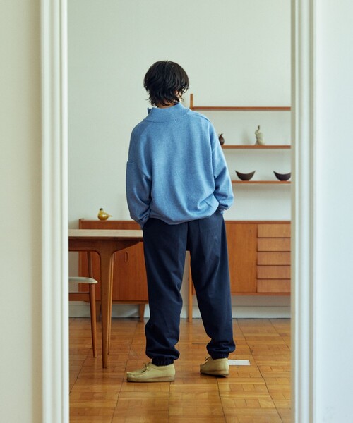 TOWNCRAFT（タウンクラフト）の「TOWN CRAFT/タウンクラフト 別注 リラックスフィット ハーフジップニット/ハーフジップ/ワンポイントロゴ/アクリルニット/ビックシルエット（ニット/セーター・メンズ・ベージュ/ブラック/サックスブルー/オレンジ/グリーン・MEDIUM/LARGE）」の15枚目の写真