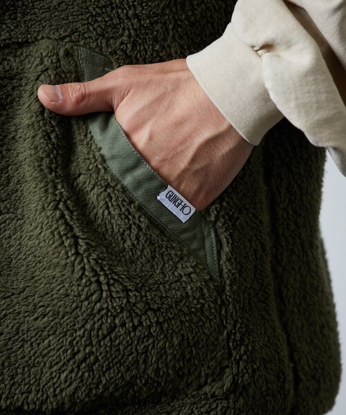 GUNG HO(ガンホー)の「GUNG HO/ガンホー 別注 リバーシブル ボアベスト/ワークベスト/ミリタリーベスト(ベスト・メンズ・オリーブ/ブラック・LARGE/MEDIUM)」の15枚目の写真