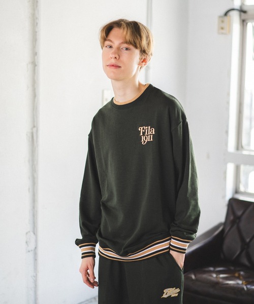 FILA（フィラ）の「【FILA】ラインリブデザインロゴ プルオーバー（スウェット・メンズ・ブラック/オフホワイト/カーキ・L/M/LL）」の21枚目の写真