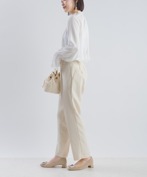 PICCIN(ピッチン)の「フリルネックジョーゼットブラウス(シャツ/ブラウス・レディース・ネイビー/オフホワイト・M)」の6枚目の写真