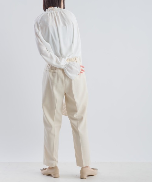 PICCIN(ピッチン)の「フリルネックジョーゼットブラウス(シャツ/ブラウス・レディース・ネイビー/オフホワイト・M)」の7枚目の写真