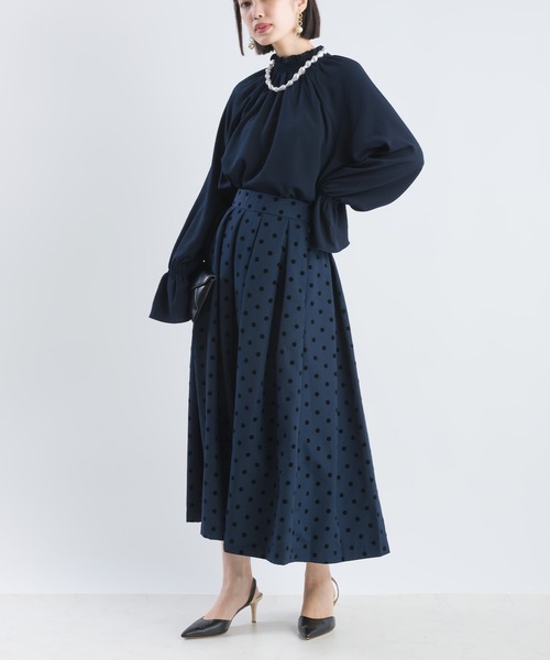 PICCIN(ピッチン)の「フリルネックジョーゼットブラウス(シャツ/ブラウス・レディース・ネイビー/オフホワイト・M)」の21枚目の写真