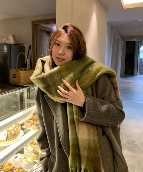 meJane（ミージェーン）の「モヘアライクチェックストール（ストール/ショール・レディース・ダークグリーン系/アイボリー系・FREE）」の19枚目の写真