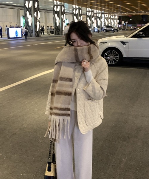 meJane（ミージェーン）の「モヘアライクチェックストール（ストール/ショール・レディース・ダークグリーン系/アイボリー系・FREE）」の12枚目の写真