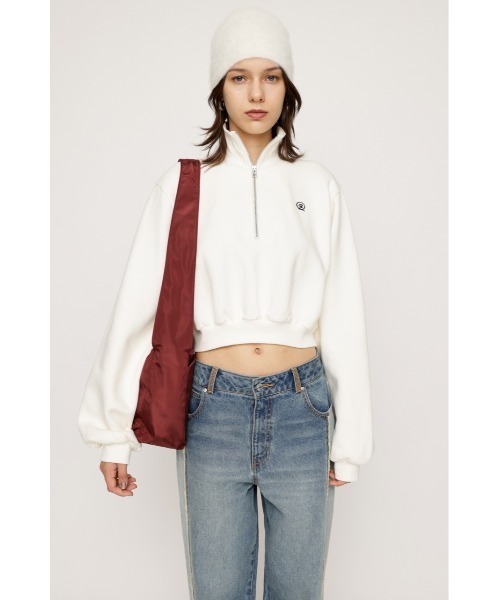 SLY(スライ)の「POINT LOGO CROP SW ポイント ロゴ クロップ スウェット ハーフジップ(スウェット・レディース・ネイビー/ホワイト/ブラック/バーガンディー・FREE)」の5枚目の写真