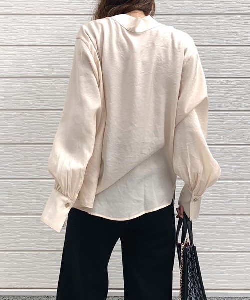 Q(キュー)の「ブライトツイルボウタイブラウス(シャツ/ブラウス・レディース・アイボリー/ブラック・MEDIUM)」の11枚目の写真