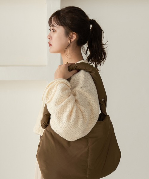 Amiur(エミレ)の「seed stitch ribbon knit / シードステッチリボンニット(ニット/セーター・レディース・ブラック/アイボリー/ベージュ・FREE)」の11枚目の写真