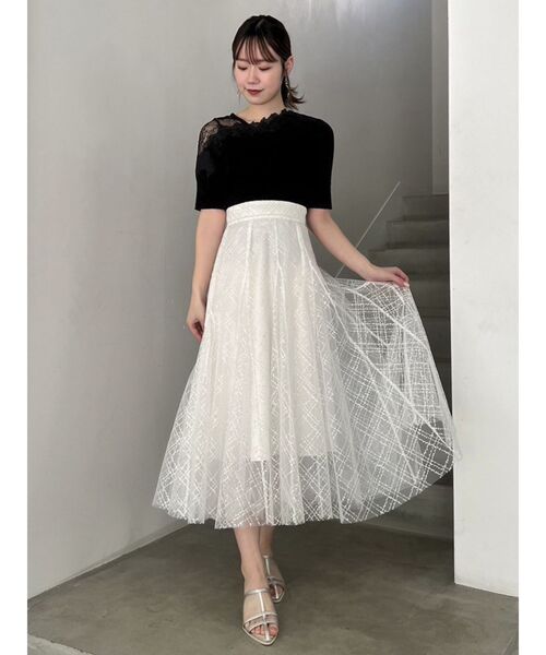 dazzlin（ダズリン）の「アシメエンブロイダリーニットトップス（ニット/セーター・レディース・ピンク/ブラック/オフホワイト/グレー・FREE）」の18枚目の写真