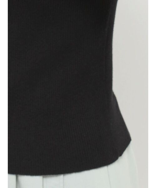 dazzlin（ダズリン）の「アシメエンブロイダリーニットトップス（ニット/セーター・レディース・ピンク/ブラック/オフホワイト/グレー・FREE）」の9枚目の写真