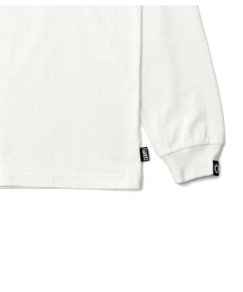 EXAMPLE(エグザンプル)の「EXAMPLE BLESSING WORLDS L/S TEE(Tシャツ/カットソー・メンズ・オレンジ/ホワイト/ブラック/オリーブ・L/XL/M/XXL)」の18枚目の写真